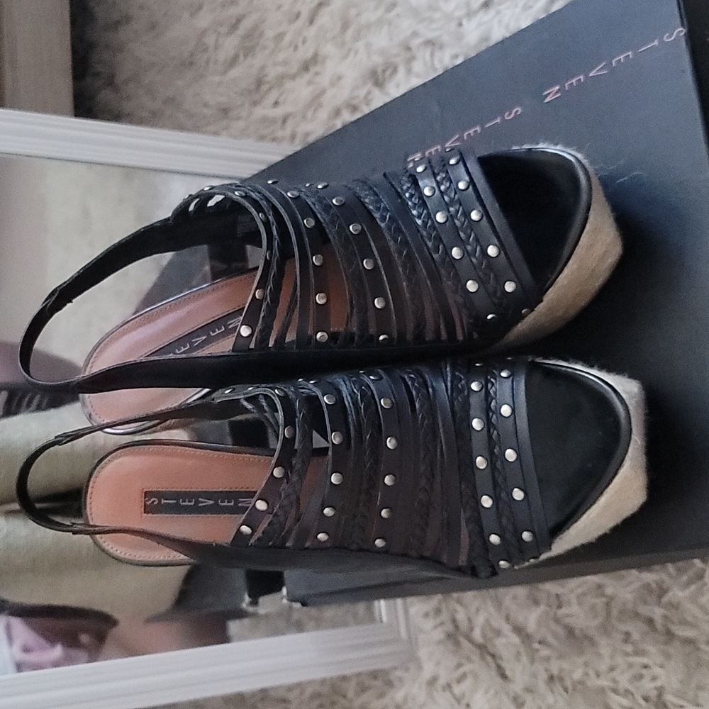 Steven by Steve Madden wedges